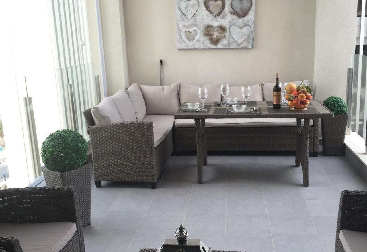 Luxury Suite Apartment Torrevieja Zewnętrze zdjęcie